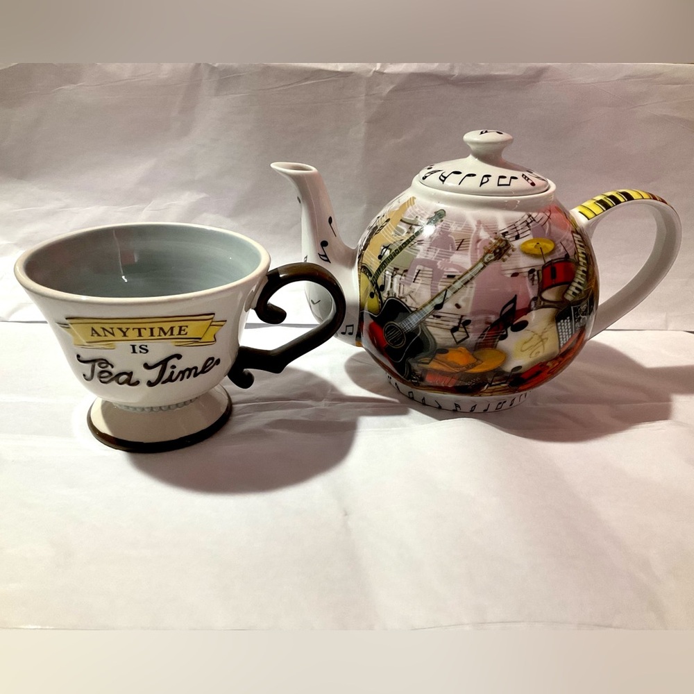 Rare Paul Cardew Music Teapot w/ Lid - EUC
